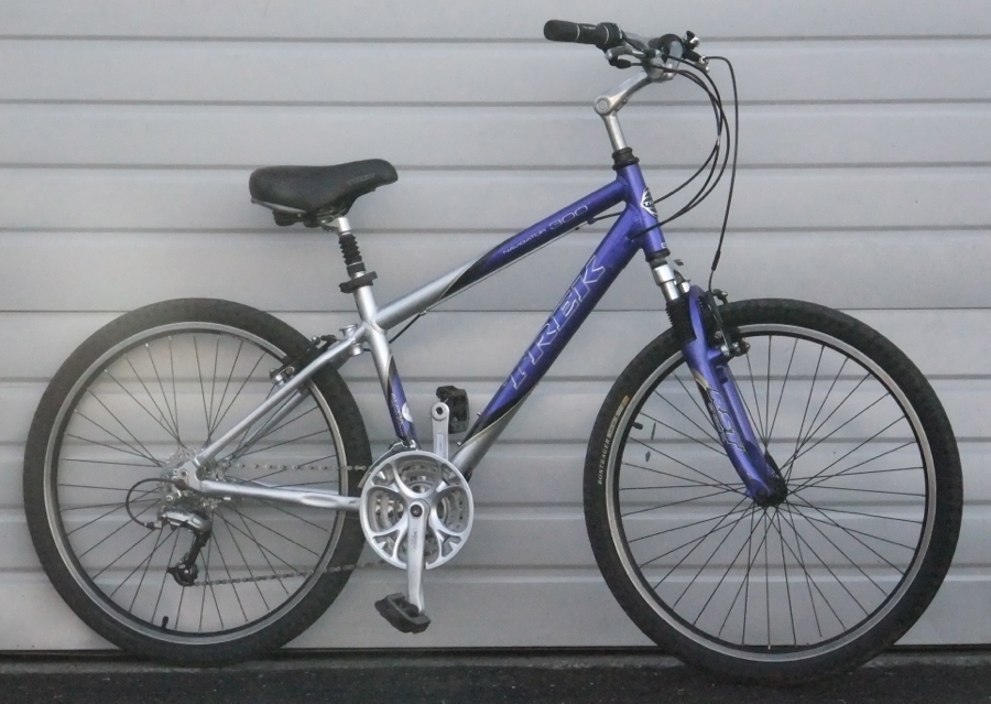 Trek Navigator 300