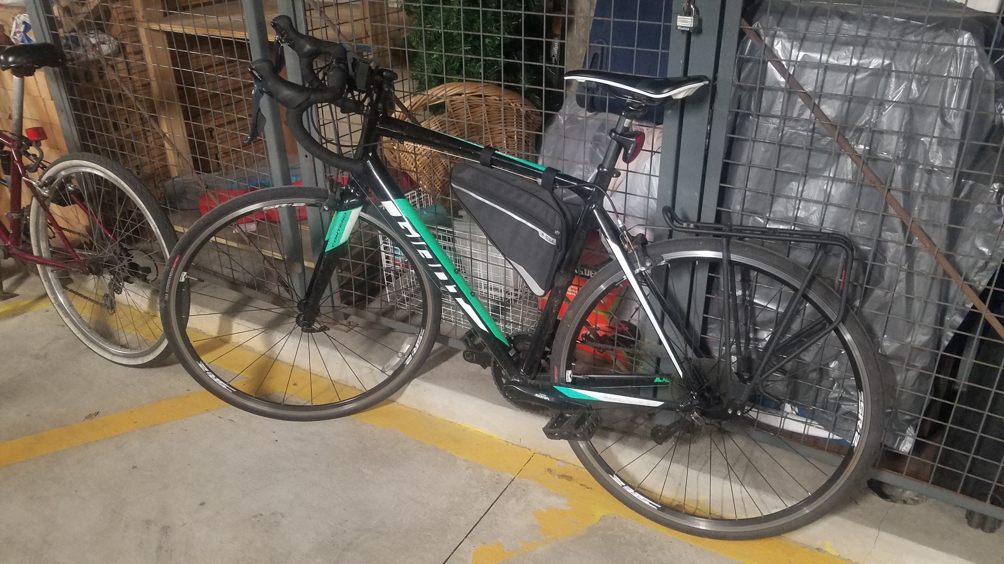 Giant Contend 1 (2017)