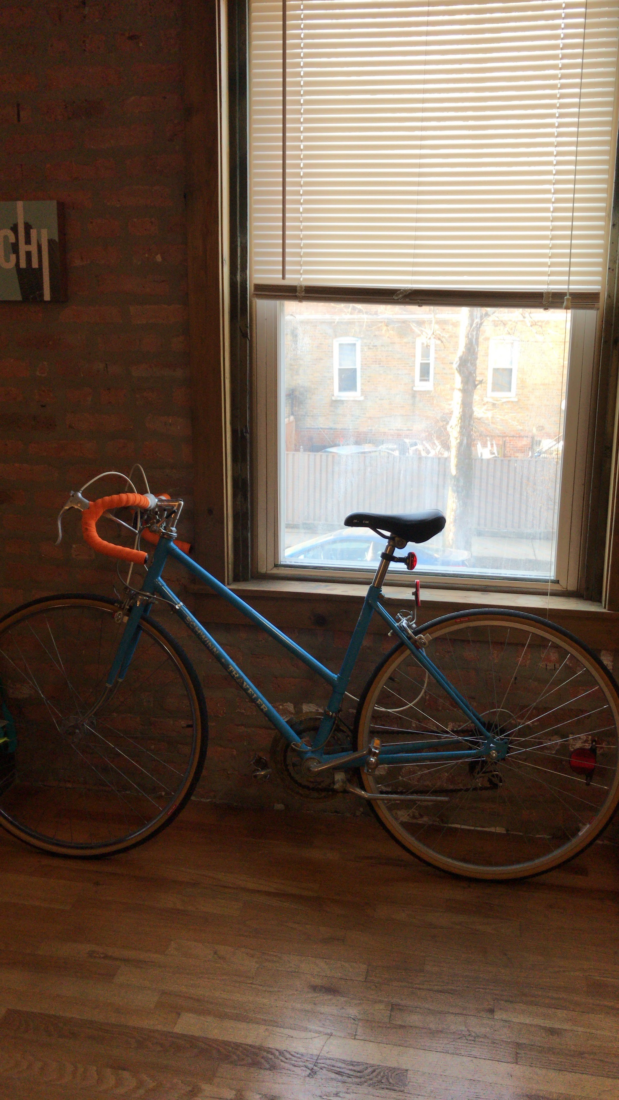 Schwinn Women’s Cruiser Bicycle 