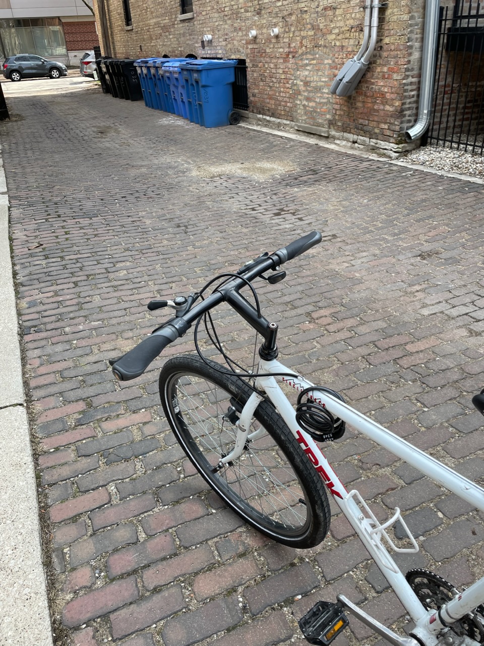 Trek 950, single track
