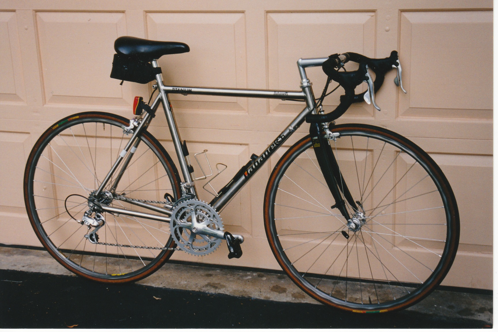 Habanero - Titanium Frame Road Bike