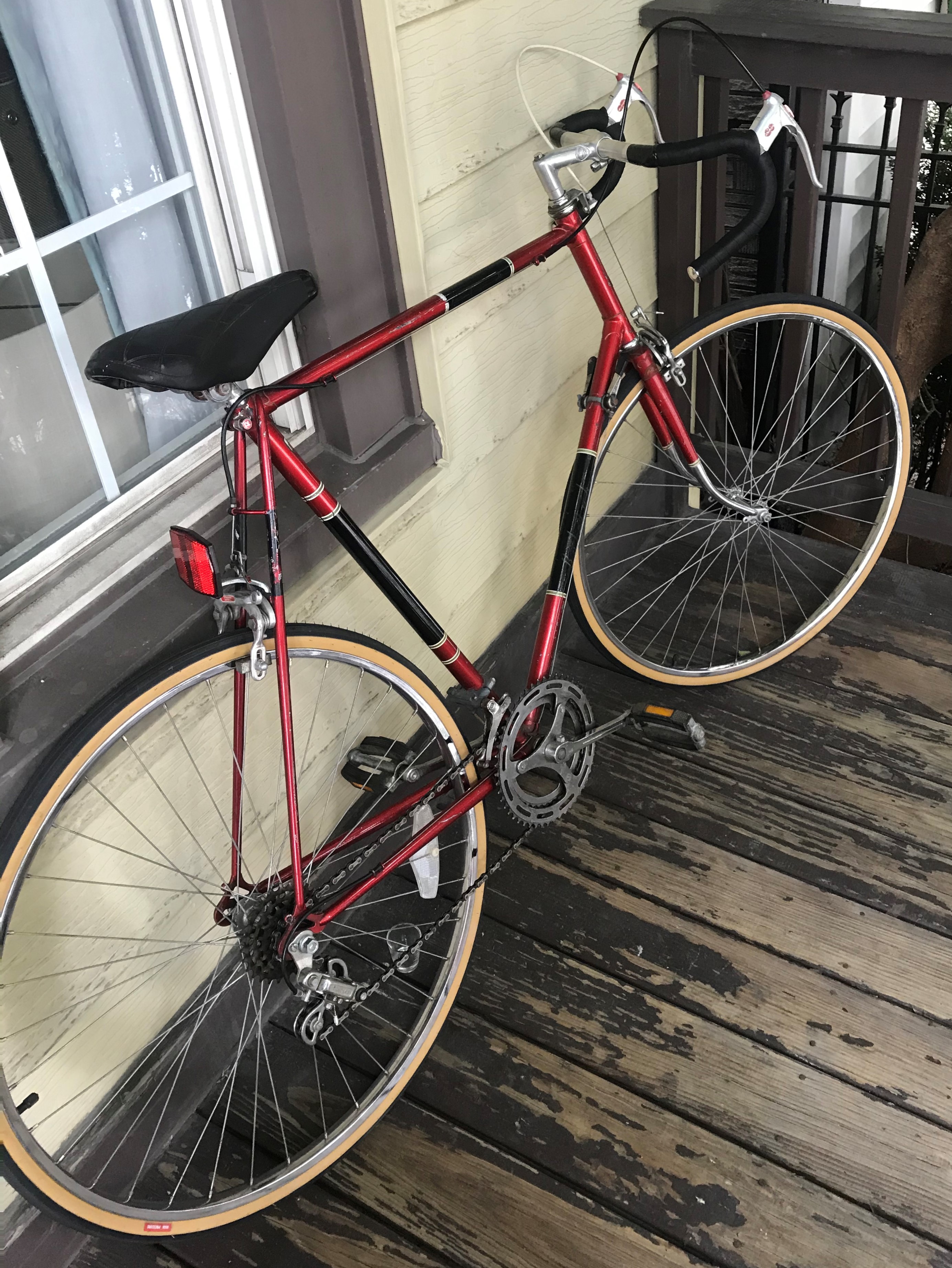 Raleigh Grand Prix Road Bike