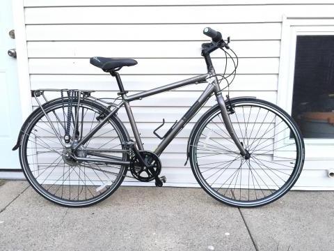 Jamis Commuter 4