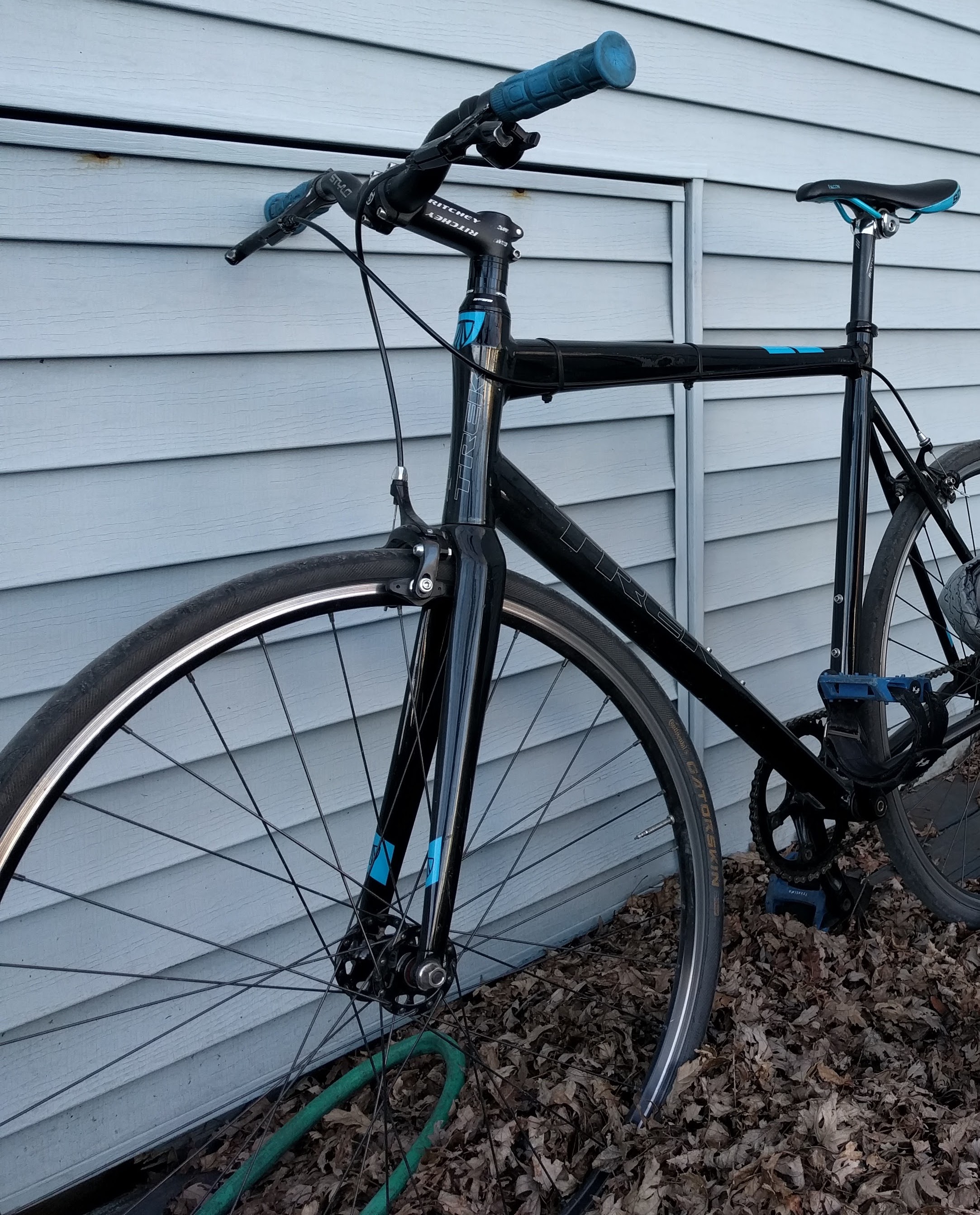 Trek T1
