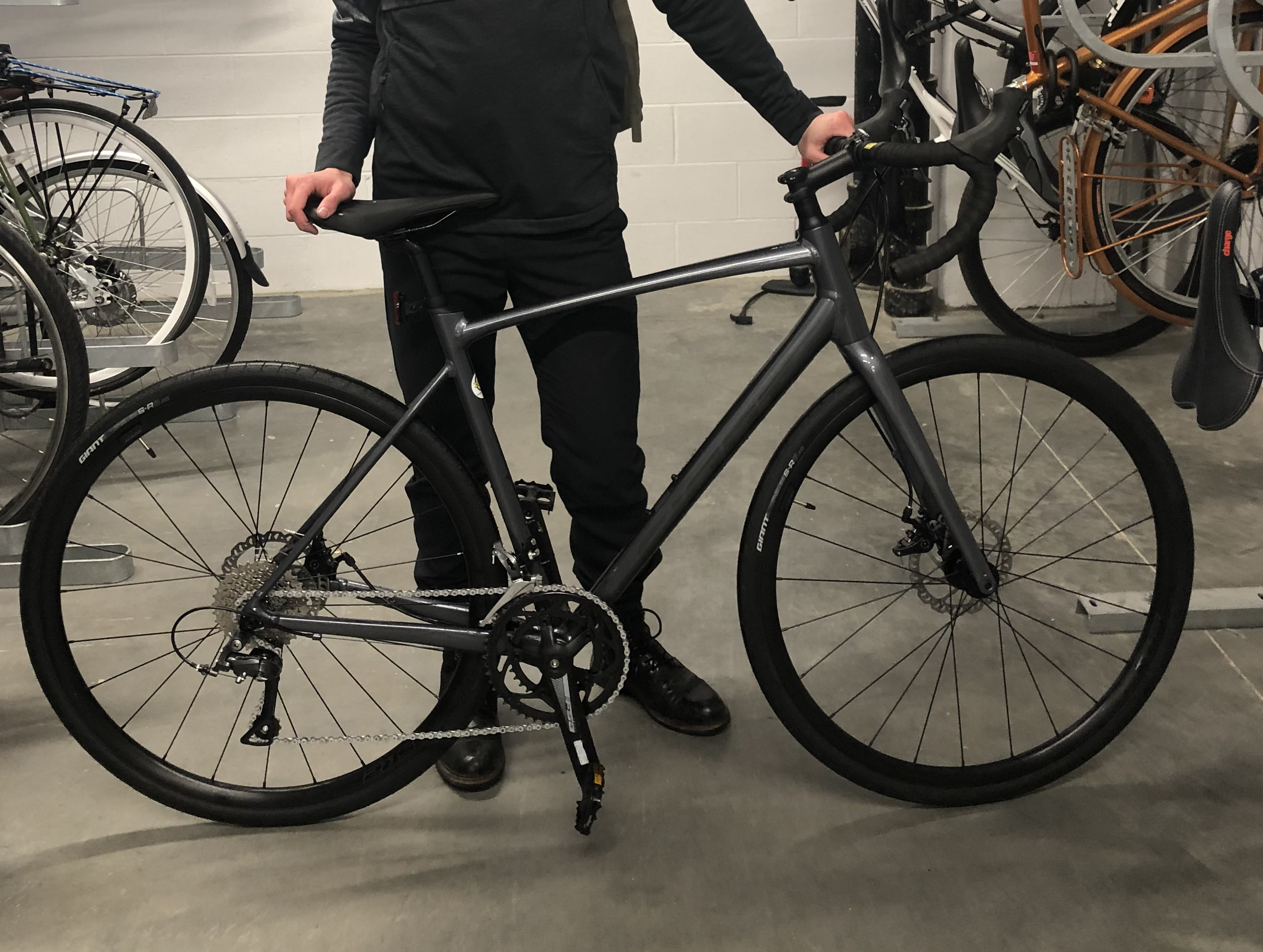 Giant Contend AR 2021