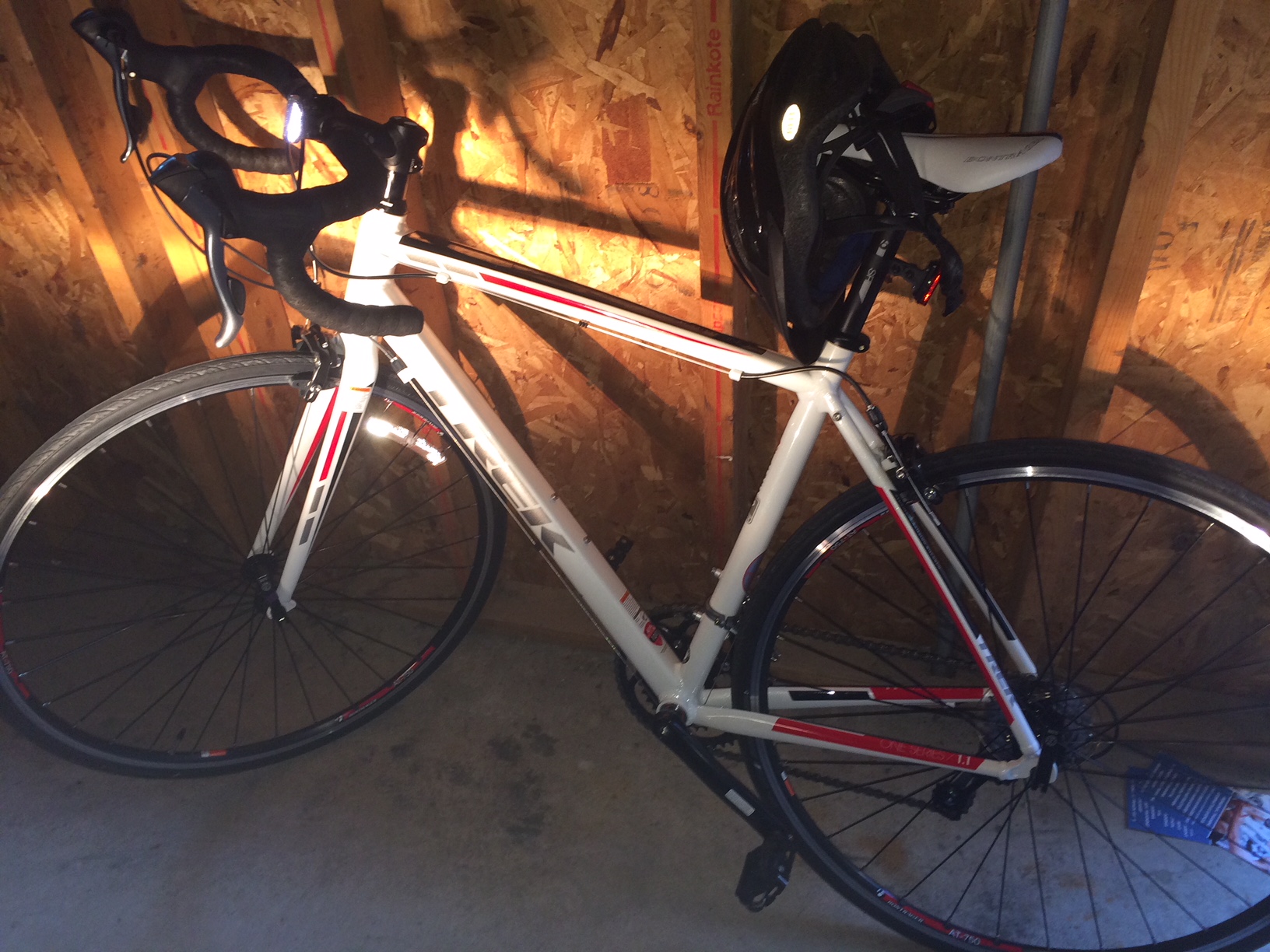 Trek 1.1 C (2014)