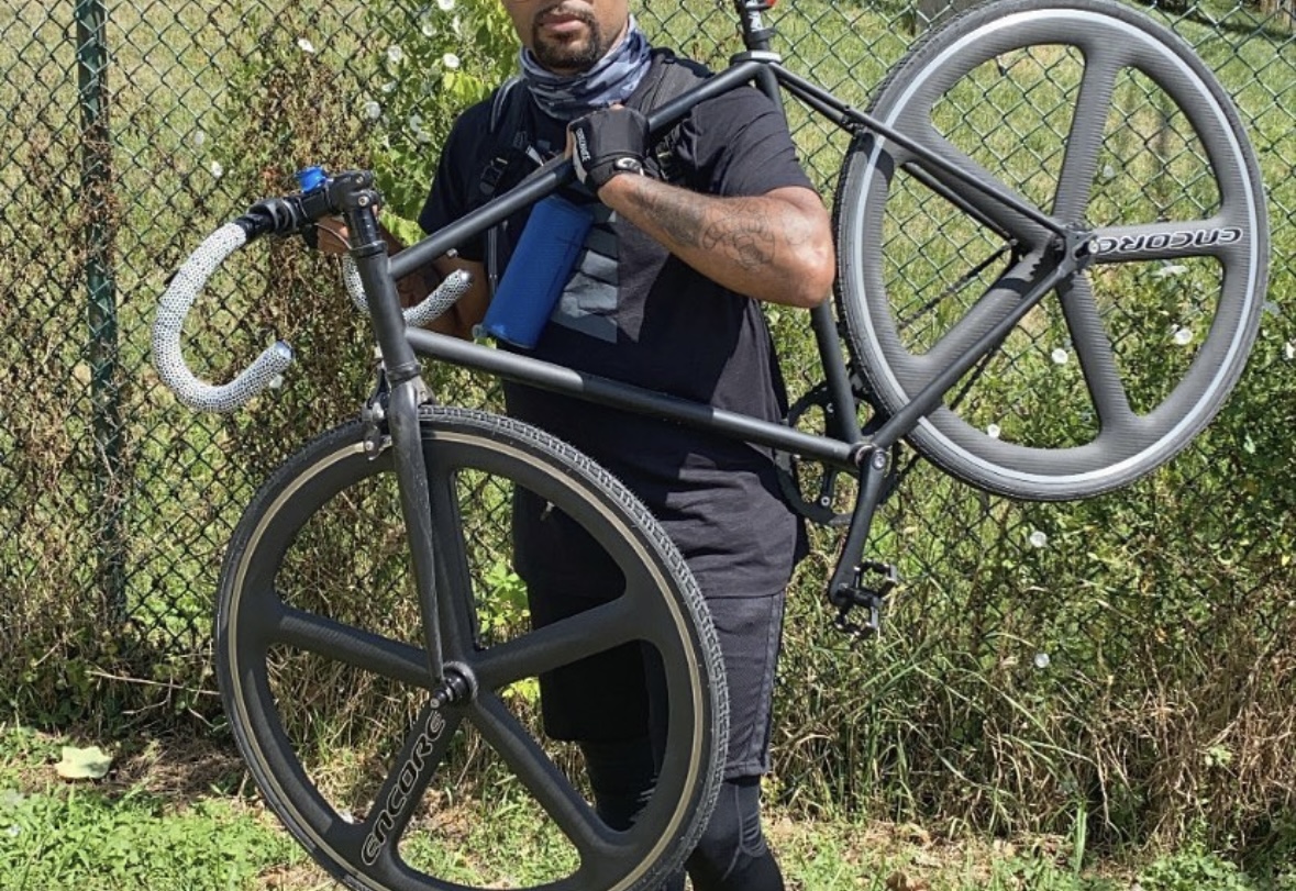 Custom matte black fixed gear / track bike with Encore 5-spoke carbon wheels