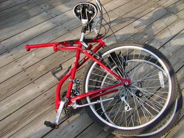Fuji - Marlboro Red Folding Moutain Bike