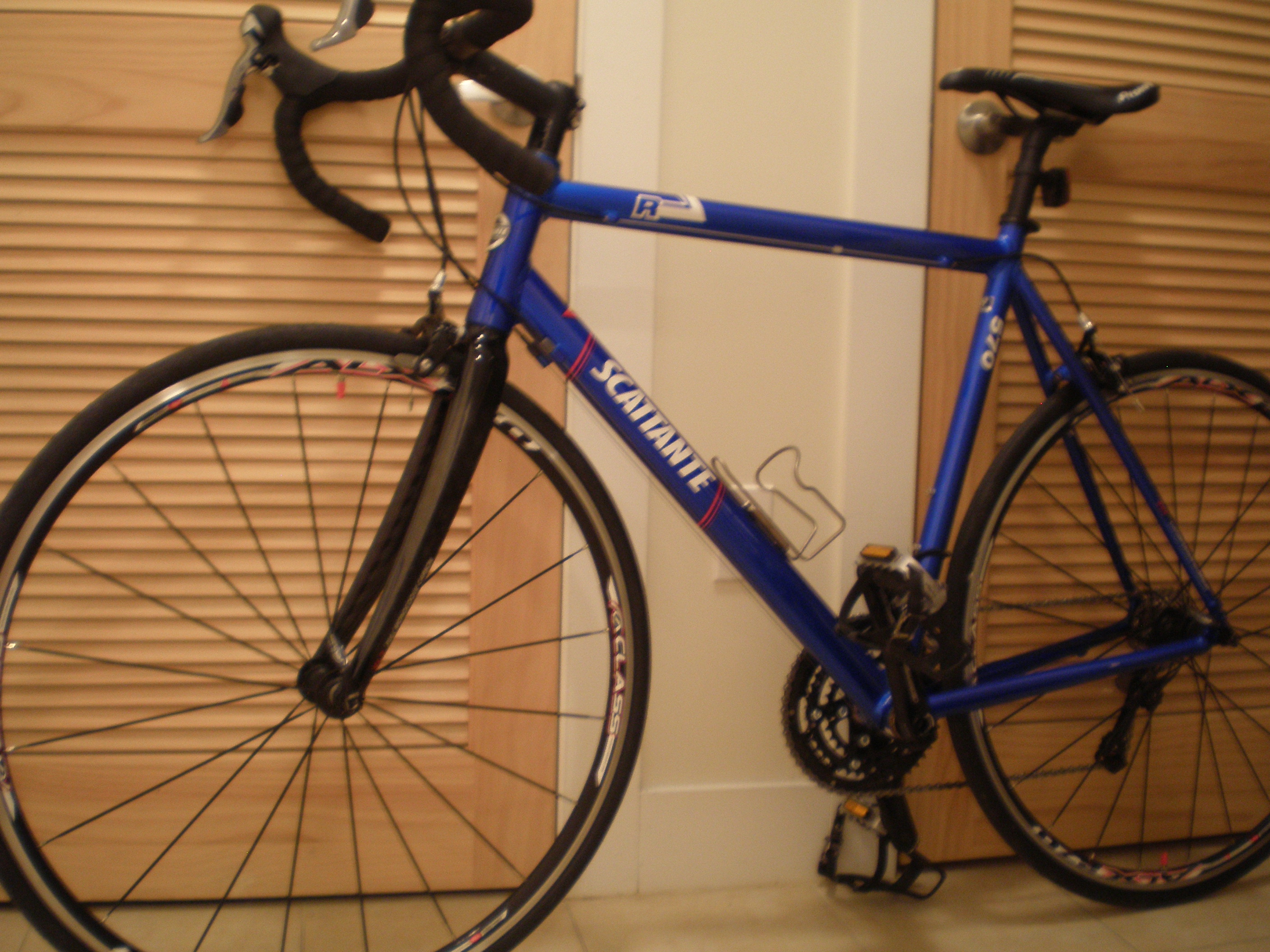 Scattante R-570 Road Bike