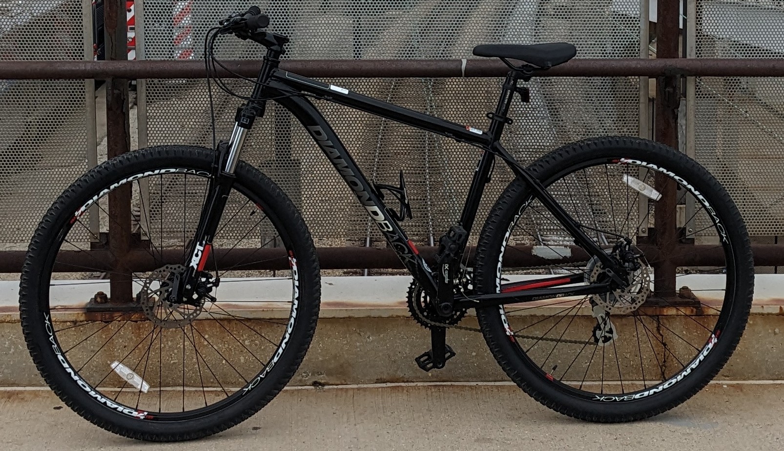 Diamondback MTN (6741 E2U)