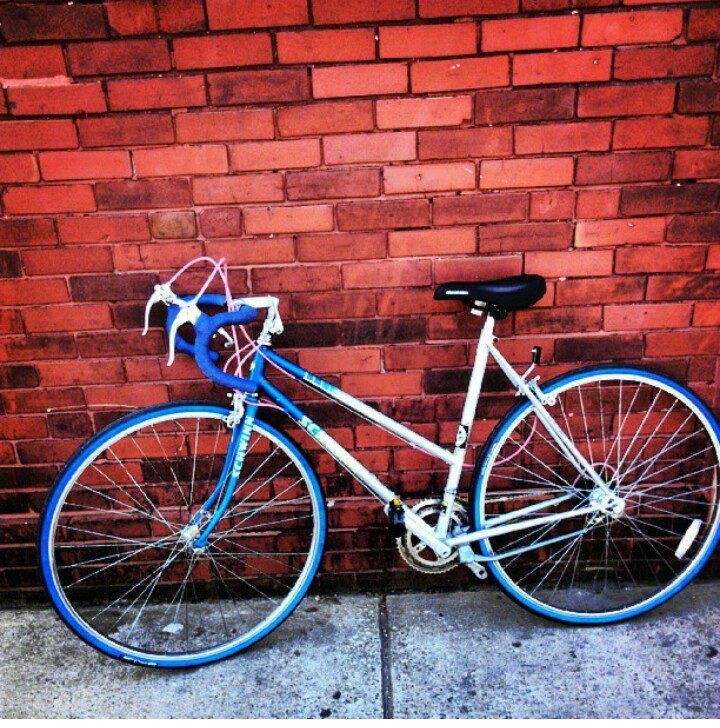 Schwinn Ladies Road Bike 
