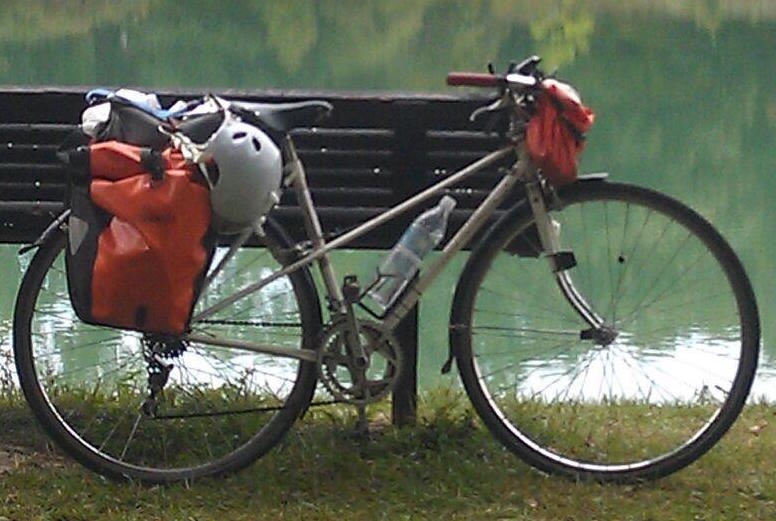 Fuji S-10S Special Road Racer (Mixte frame)
