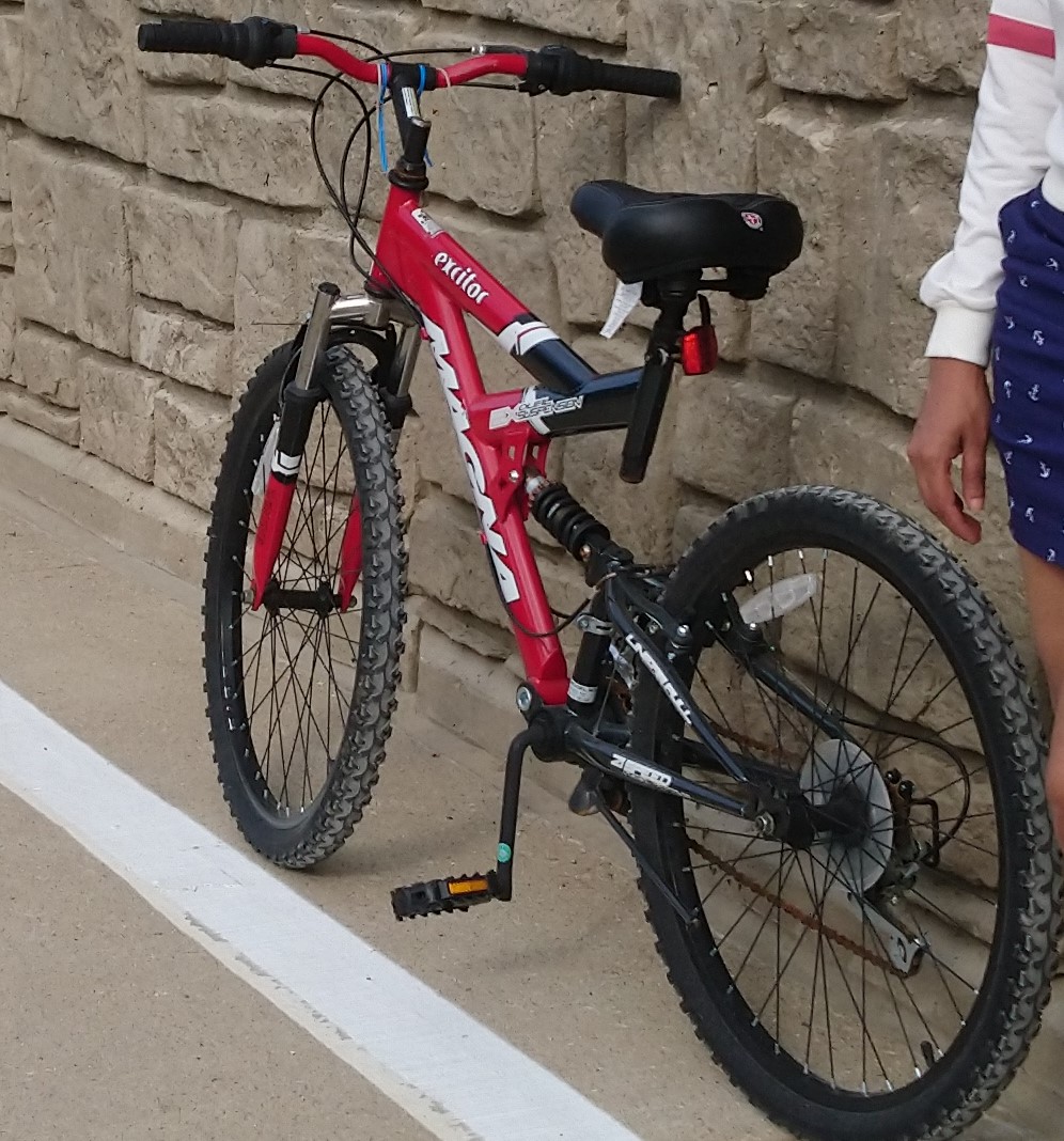 Magna Red Excitor Mountain Bike