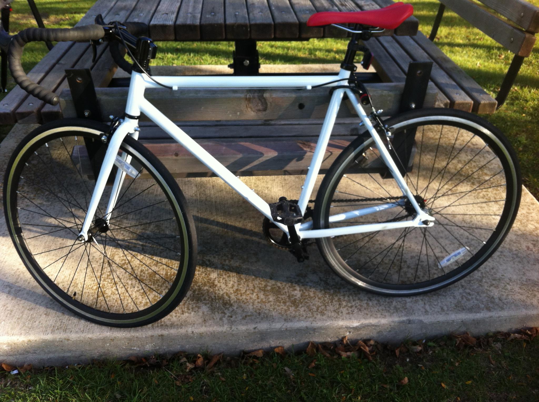 Vilano 54cm Road Bike
