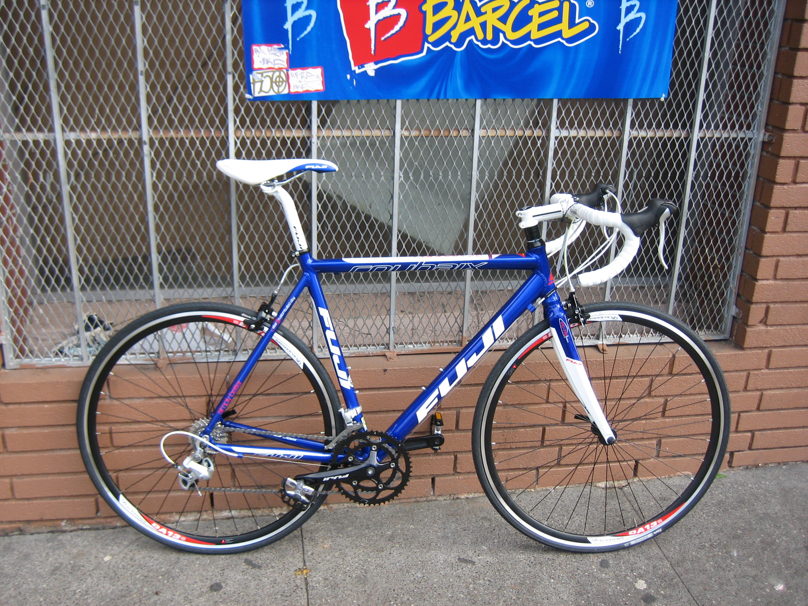 2011 Fuji Roubaix