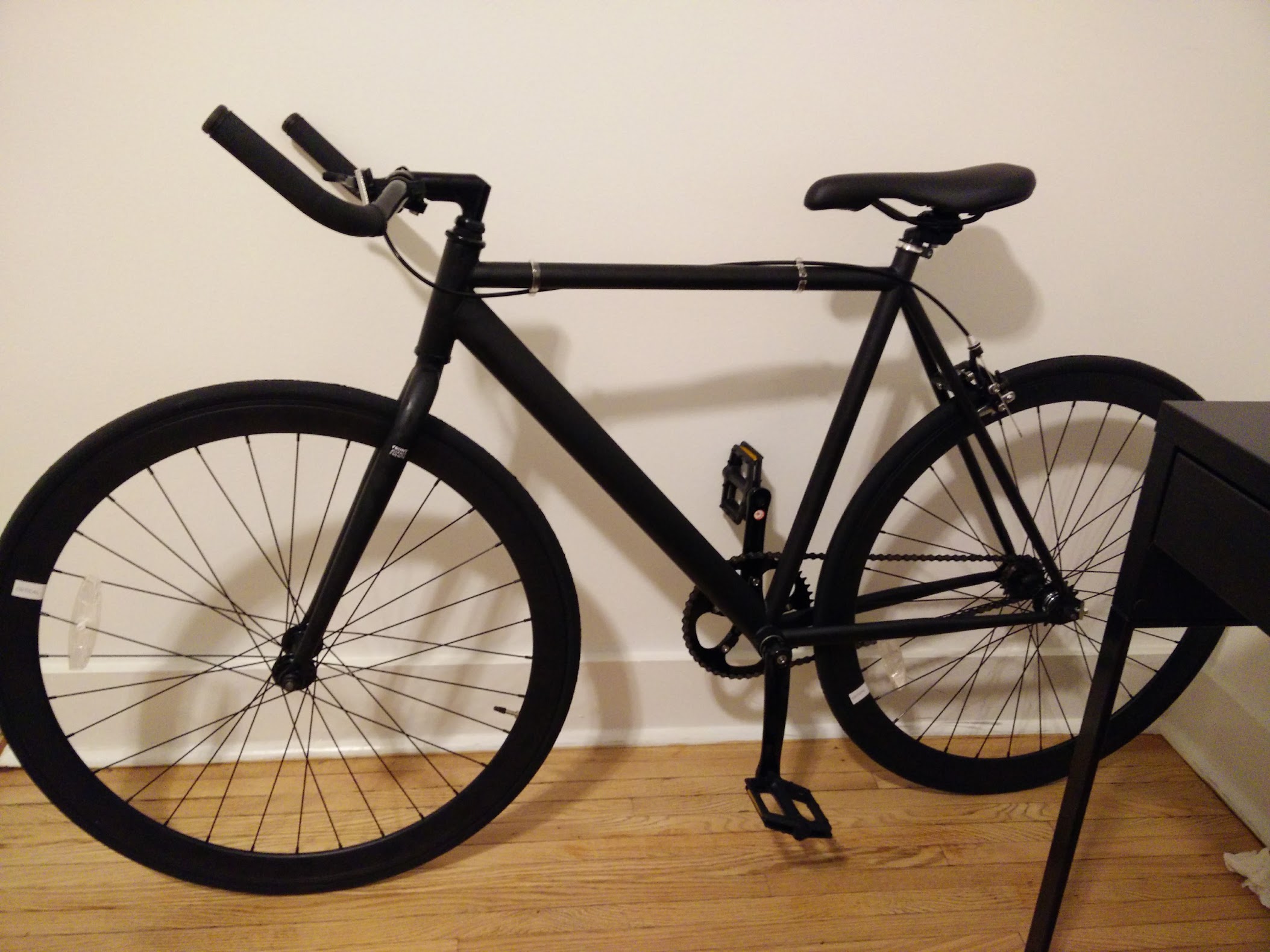 Critical Cycles Pursuit Single-Speed Bike