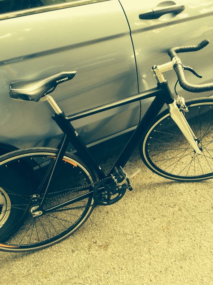 Aluminum black aventon mataro 