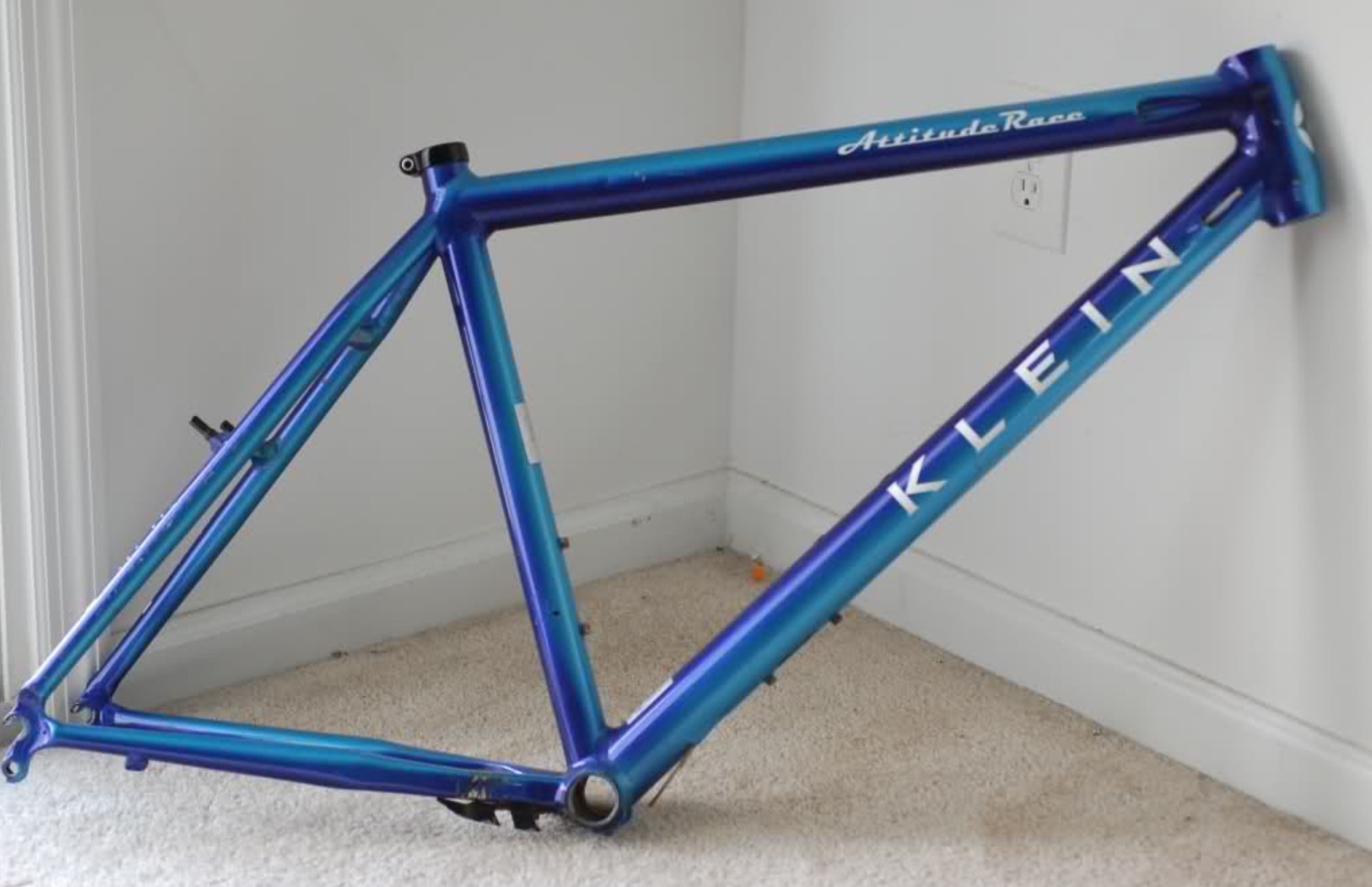 Klein Attitude Race