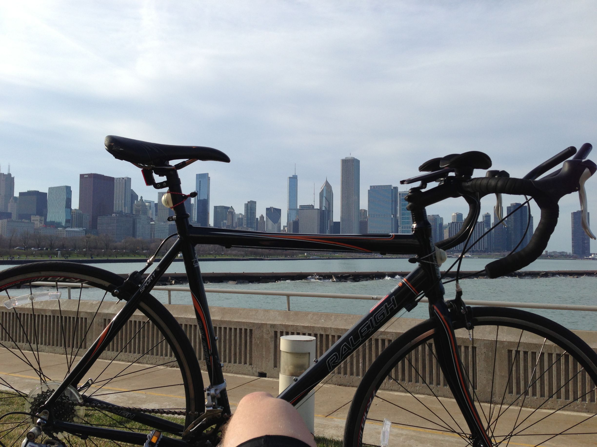 2010 Raleigh Sport Road Bike 56cm (Black)
