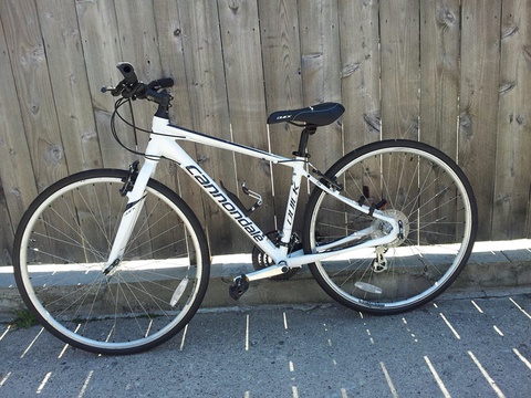 Womens Cannondale quick 5 hybrid 