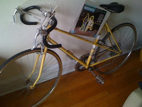 Yellow mixte