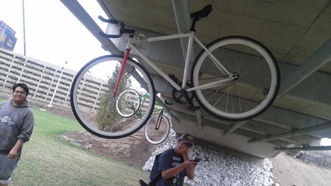 RECOVERED-- 6ku Evian 2 fixie