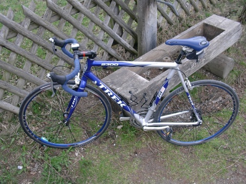 Trek 2300