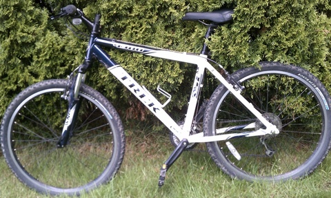 ~2003 Trek 4300 18" Aluminum Mountain Bike - White and Teal