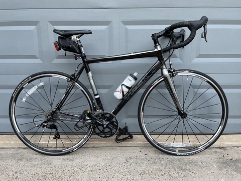 Trek 2.1 Apex