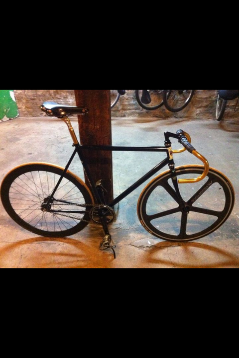 Black and Gold fixed gear, "Technics" sticker, Pike brand not readily visible
