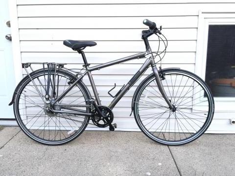 Jamis Commuter 4