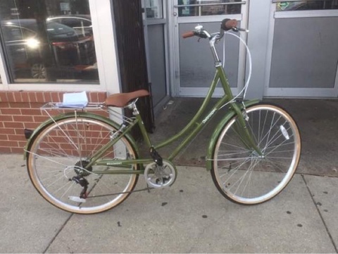 Retrospec Beaumont City 7 Speed Step-Thru Bike