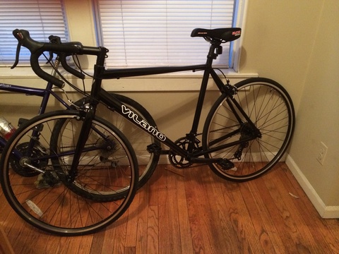 Vilano Shadow Road Bike
