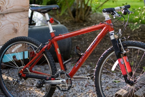 97/98 Schwinn Discover Hybrid Mens 
