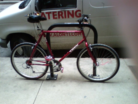 Trek 800