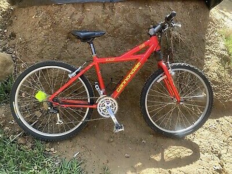 MTB Killer V, Red Cannondale F500 CAD2 aluminum P-Bone head shok