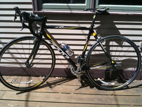 Felt F75 Road Bike
