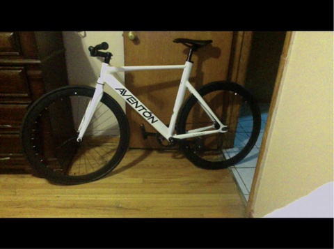 Aventon Mataro