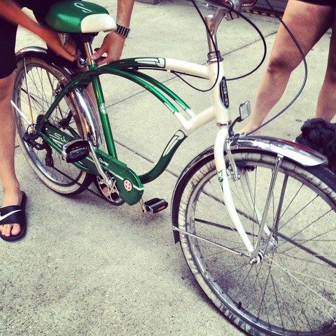 Schwinn Beach Cruiser. Womans. "Suzi" 