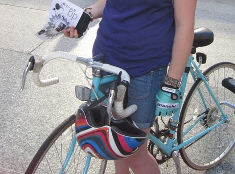 Fuji Sea Foam Green Men's Road Bike With Purple Writing. White handlebards, with a new black stem.