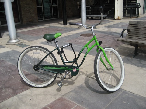 schwinn cruiser. single speed, coaster brakes